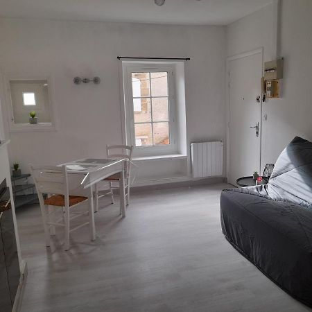 Promo Studio Wi-Fi A Courseulles-Sur-Mer Au 1Er Etage Exterior photo